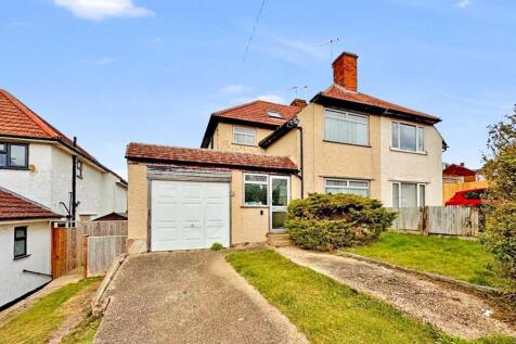 Vine Road, Green Street Green, Kent, BR6 3 bed semi