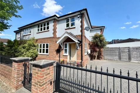 Lakeswood Road, Petts Wood, Kent, BR5 4 bed semi