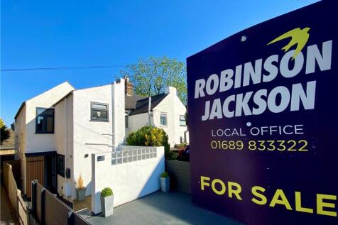 New Road, Orpington, Kent, BR6 2 bed link detached house for sale