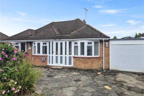 Avalon Close, Orpington, Kent, BR6 4 bed bungalow for sale