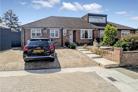 Ramsden Road, Orpington, Kent, BR5 2 bed bungalow for sale