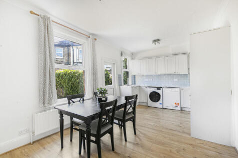Oval Road, Croydon 3 bed terraced house for sale