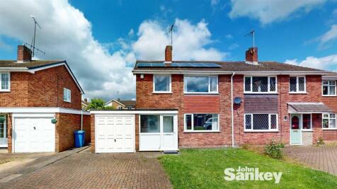 3 bedroom semi-detached house for sale