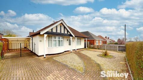 2 bedroom detached bungalow for sale