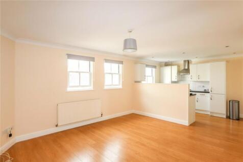 Barnstaple, Devon 2 bed flat for sale