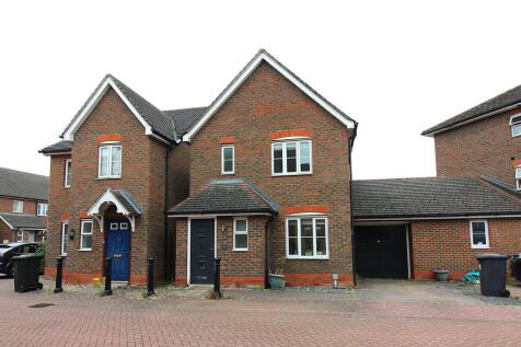 Harrier Mill, Henlow, SG16 3 bed detached house for sale