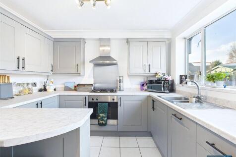 Thompson Drive, Hatfield, Doncaster... 4 bed detached house for sale