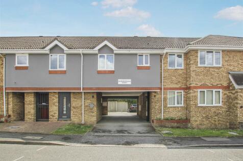 Gainsborough Court, Warley 2 bed apartment for sale