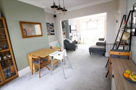 Milton Keynes MK12 3 bed terraced house for sale