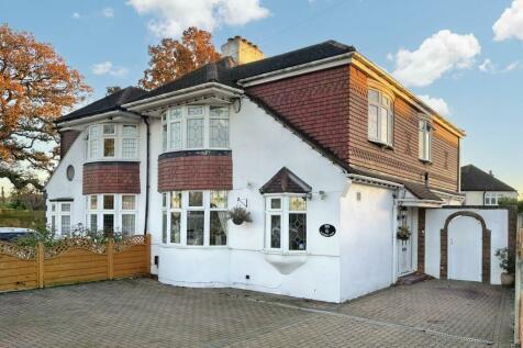 4 bedroom semi-detached house for sale