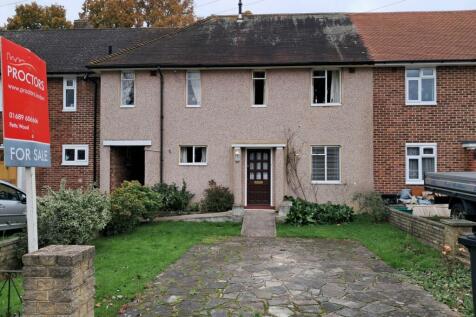 4 bedroom terraced house for sale