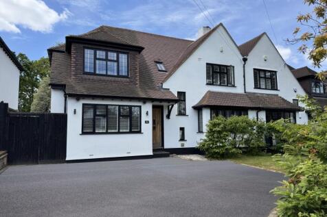 4 bedroom semi-detached house for sale
