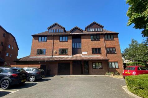 Oaklands Road, Bromley BR1 2 bed flat for sale