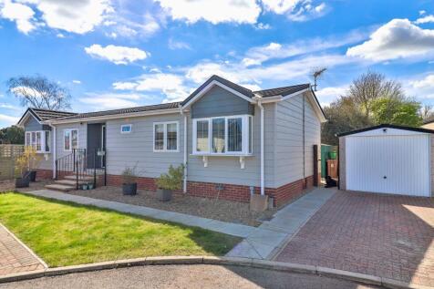 2 bedroom park home for sale