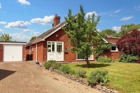 Nedging Road, Nedging Tye, IP7 3 bed detached bungalow for sale
