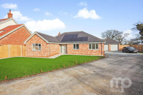 3 bedroom detached bungalow for sale