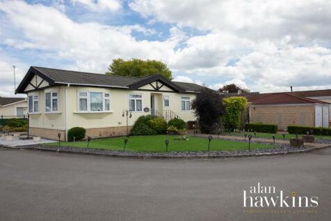 Lillybrook Estate, Lyneham SN15 4 2 bed park home for sale