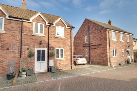 Sycamore Crescent, Chatteris 3 bed semi