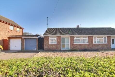 2 bedroom semi-detached bungalow for sale