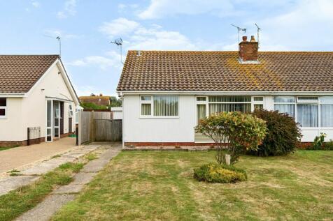 2 bedroom semi-detached bungalow for sale