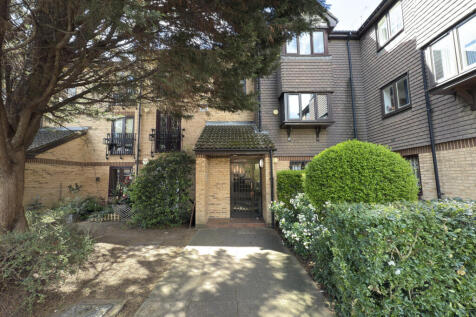 Southerngate Way, New Cross, SE14 1 bed flat for sale