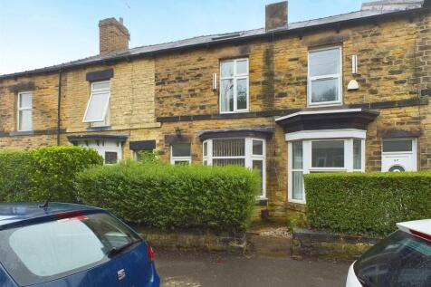 4 bedroom terraced house for sale