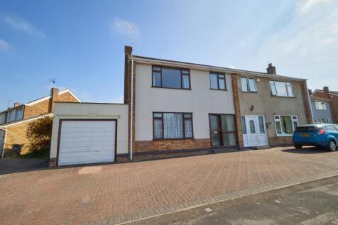 Adrian Drive, Barwell, Leicester 3 bed semi