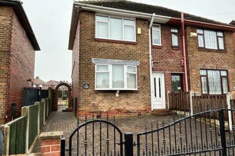 2 bedroom semi-detached house for sale