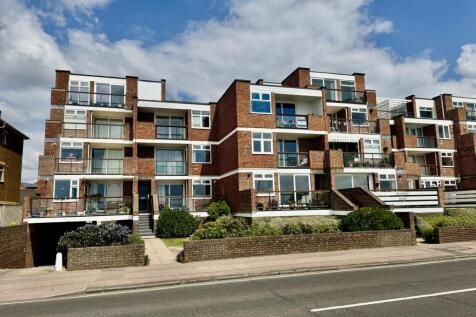 Arismore Court, 50/51 Marine Parade... 2 bed apartment for sale