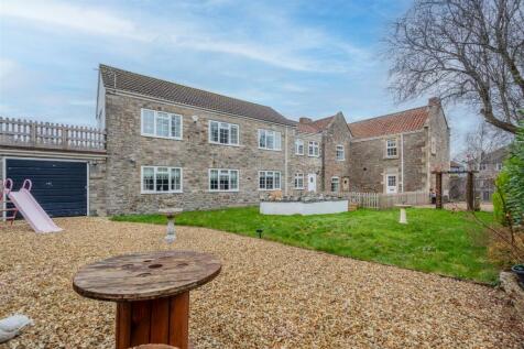 Bath Road, Keynsham, Bristol 4 bed detached house for sale