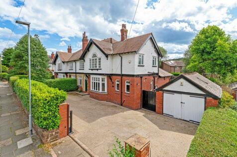 5 bedroom semi-detached house for sale