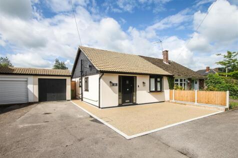 Ongar Road, Kelvedon Hatch, Brentwood 3 bed semi