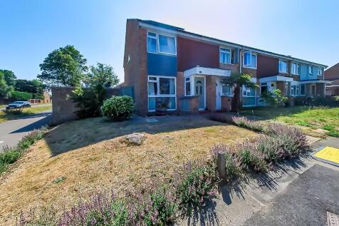 2 bedroom end of terrace house for sale