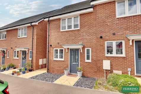 Snowdrop Crescent, Lydney... 2 bed end of terrace house for sale