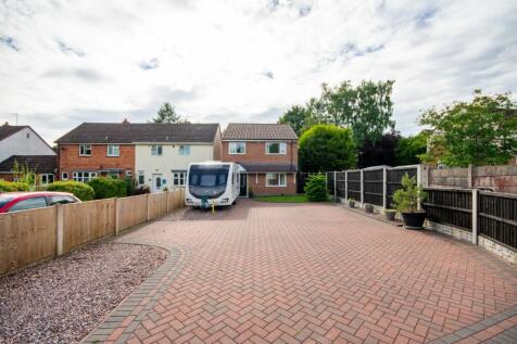 Oakdene Road, Burntwood, WS7 4 bed detached house for sale