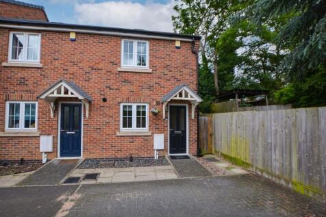 2 bedroom town house for sale