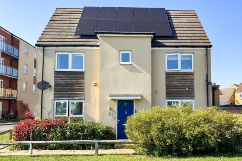 Skinners Croft, Patchway, Bristol... 3 bed semi