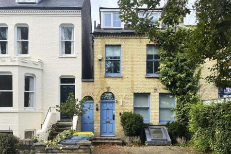 Chesterton Road, Cambridge CB4 6 bed terraced house for sale