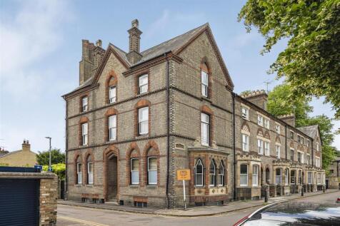 Pemberton Terrace, Cambridge CB2 4 bed end of terrace house for sale