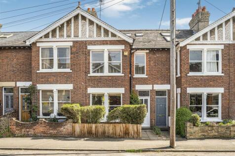 Marlowe Road, Cambridge CB3 4 bed terraced house for sale