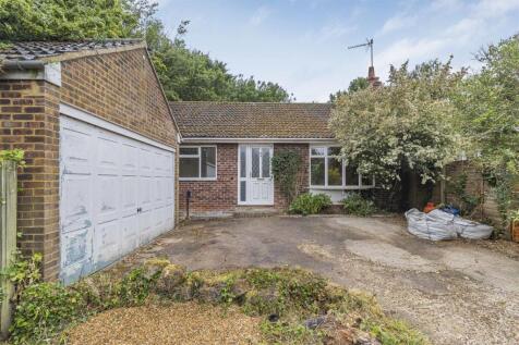 3 bedroom semi-detached bungalow for sale