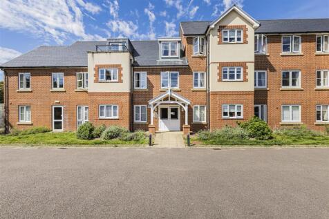 Radwinter Road, Saffron Walden CB11 2 bed retirement property for sale