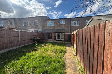3 bedroom terraced house for sale