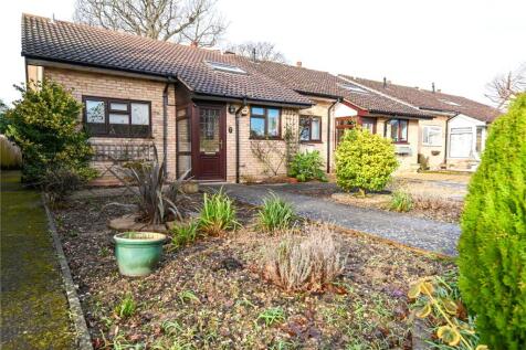 Rothbury Park, New Milton, Hampshire... 2 bed bungalow for sale