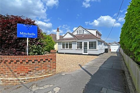Barton Lane, Barton on Sea, New... 4 bed bungalow for sale
