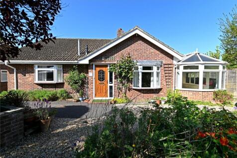 Hawthorn Drive, Sway, Lymington... 3 bed bungalow for sale