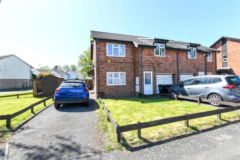 Stratfield Place, New Milton... 1 bed apartment for sale