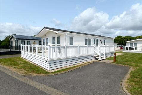 Chewton Meadow, Hoburne Naish Holiday... 3 bed park home for sale
