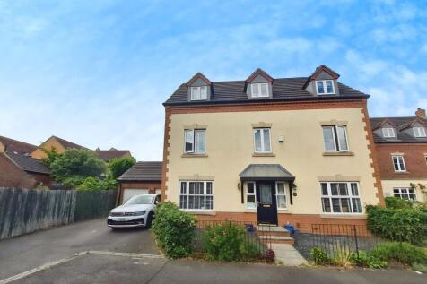 5 bedroom detached house for sale