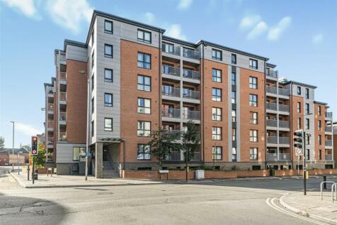 Silver Street, Reading 2 bed apartment for sale